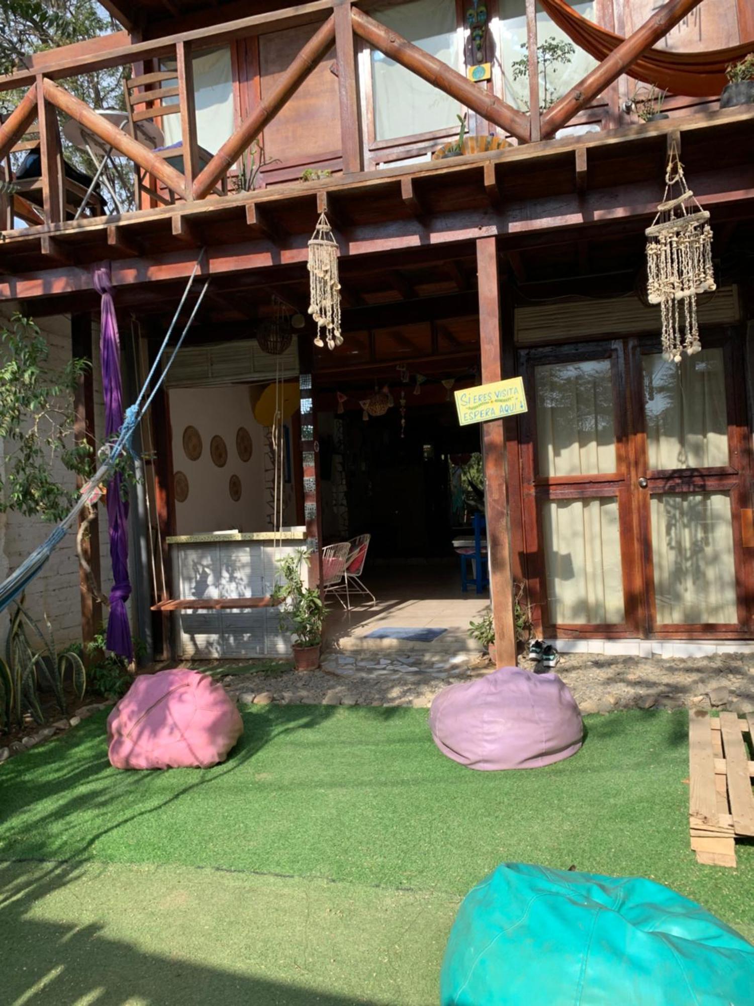 Wiracocha Hostal Манкора Экстерьер фото