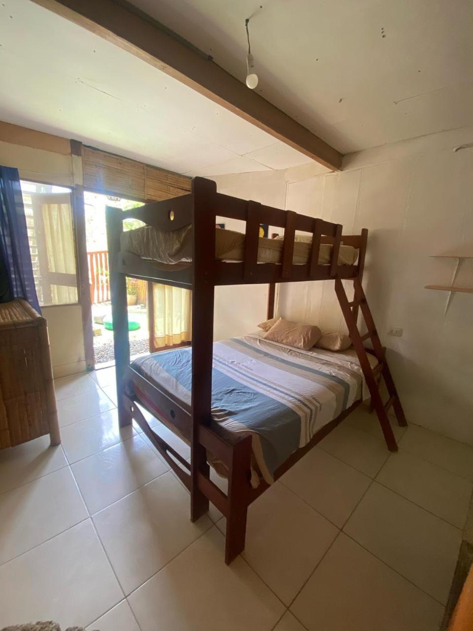 Wiracocha Hostal Манкора Экстерьер фото
